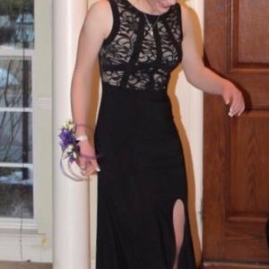 Prom/formal dress